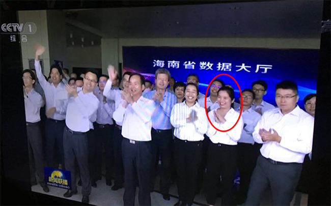 球王会体育官方网站代表邢芬芬（上图红圈标识）